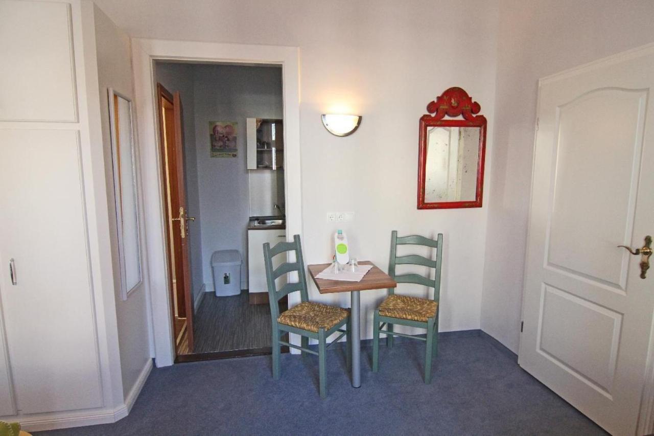 Kapitaenshaus-Lassen-Zimmer-Amistad Hotel Westerland Luaran gambar
